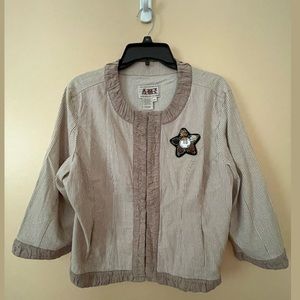 Light beige jacket with bow on back